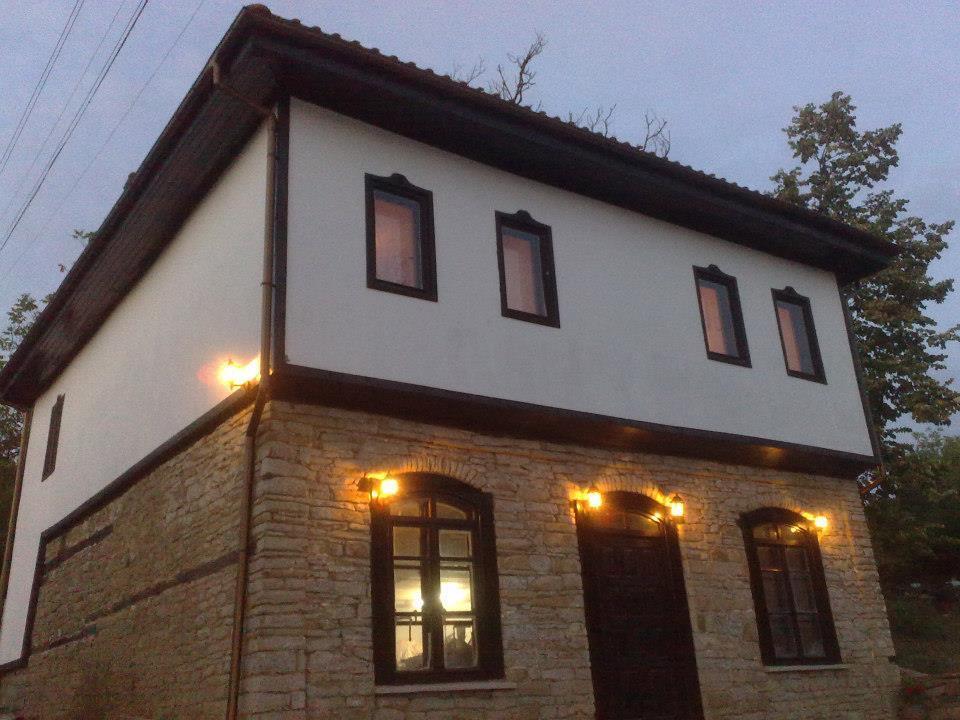Staroto Shkolo House - Rooms For Guests Subotkovtsi Exterior foto